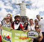 Campanha Doe+Vida ganha apoio de cariocas e visitantes no Cristo Redentor